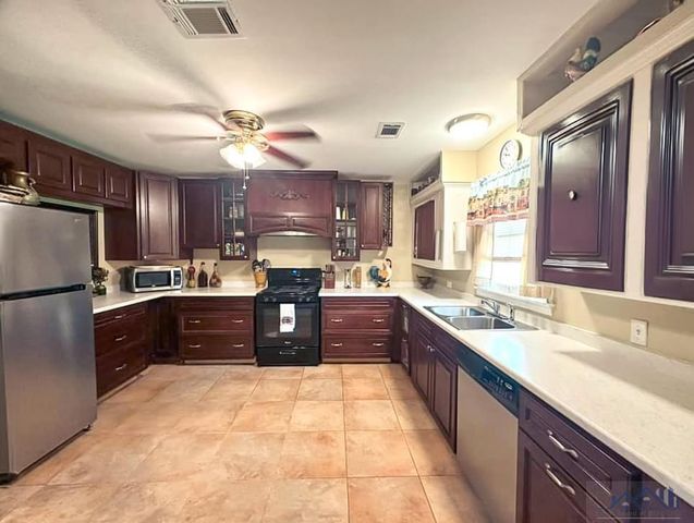 508 Forest, Houma, LA 70360