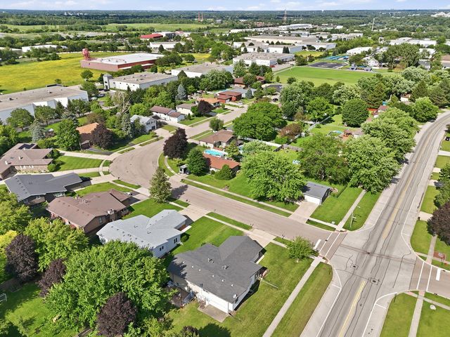 700 Michigan Avenue, South Elgin, IL 60177