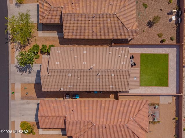 8038 S Golden Bell Drive, Tucson, AZ 85747