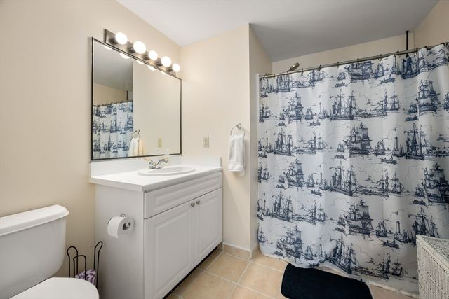 1 Nassau St 1205, Boston, MA 02111