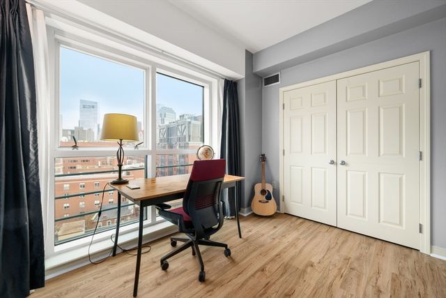 1 Nassau St 1205, Boston, MA 02111