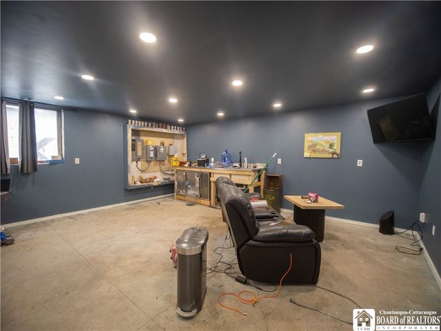 7197 Hall Road, Charlotte, NY 14718