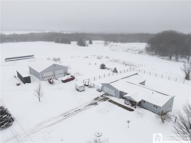 7197 Hall Road, Charlotte, NY 14718