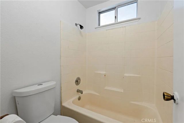 23405 Ramona, Apple Valley, CA 92307