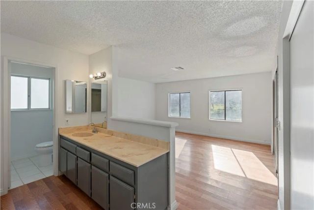 23405 Ramona, Apple Valley, CA 92307