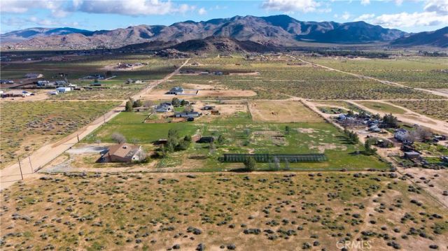 23405 Ramona, Apple Valley, CA 92307