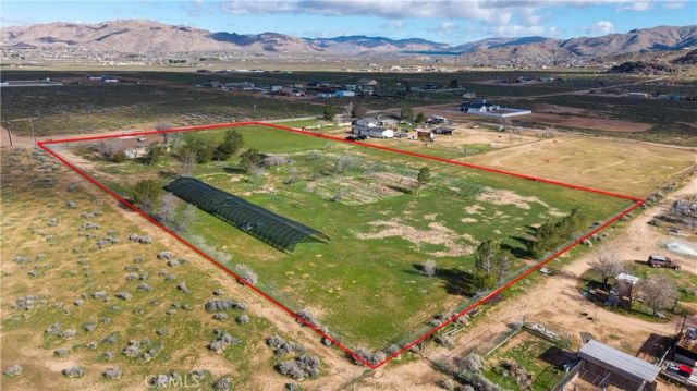 23405 Ramona, Apple Valley, CA 92307