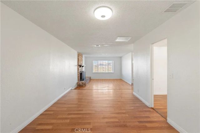 23405 Ramona, Apple Valley, CA 92307