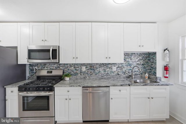 1714 E ST NE, Washington, DC 20002