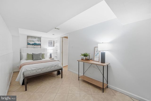 1714 E ST NE, Washington, DC 20002