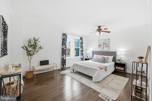 1714 E ST NE, Washington, DC 20002