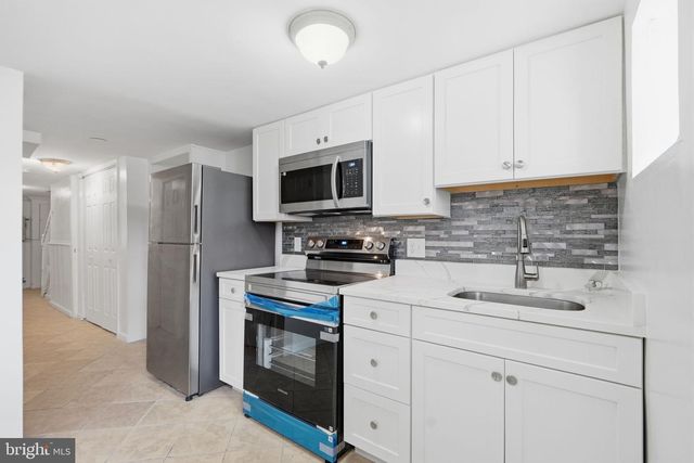 1714 E ST NE, Washington, DC 20002