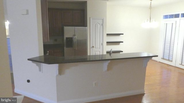 16456 KENNEWEG CT, Woodbridge, VA 22191