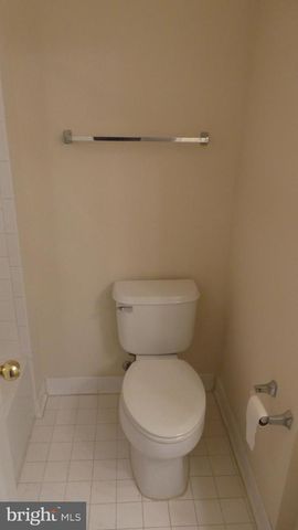 16456 KENNEWEG CT, Woodbridge, VA 22191