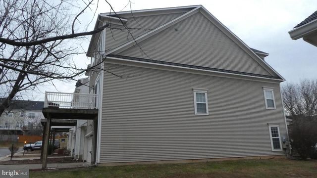 16456 KENNEWEG CT, Woodbridge, VA 22191