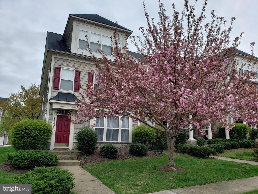 16456 KENNEWEG CT, Woodbridge, VA 22191