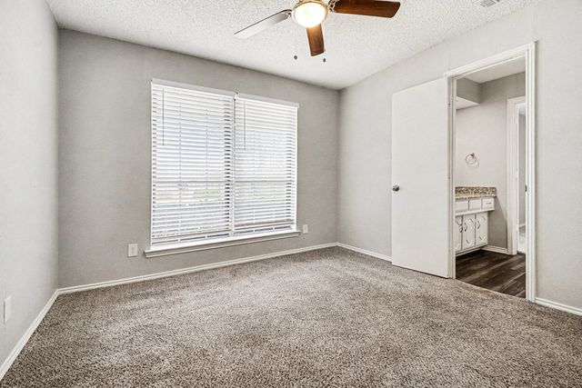 1950 Westminster Drive, Carrollton, TX 75007