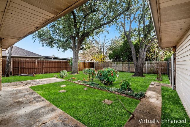 1950 Westminster Drive, Carrollton, TX 75007