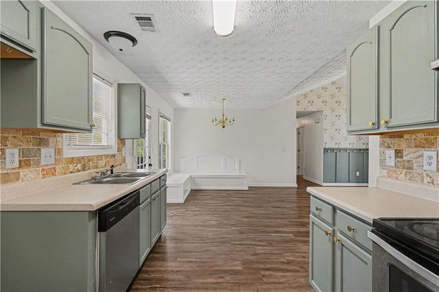 427 Shenandoah Court, Winder, GA 30680