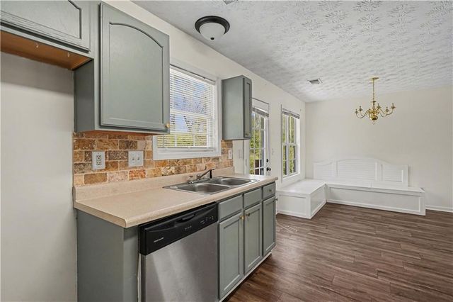 427 Shenandoah Court, Winder, GA 30680