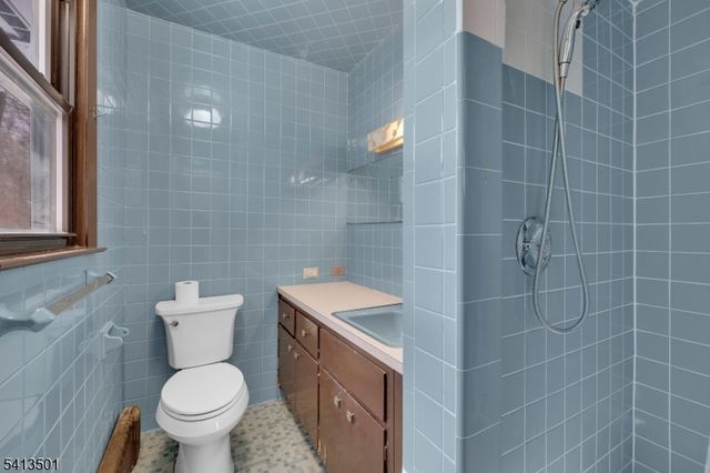 15 Winding Brook Way, Rockaway Twp., NJ 07866