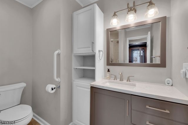 15 Winding Brook Way, Rockaway Twp., NJ 07866