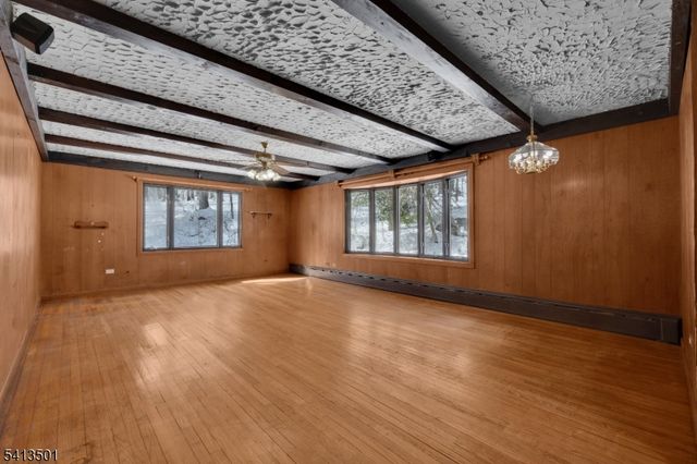 15 Winding Brook Way, Rockaway Twp., NJ 07866