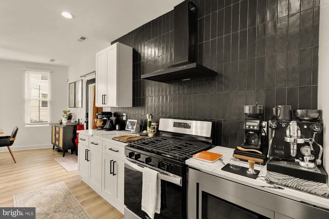 4203 MAINE AVE, Baltimore, MD 21207
