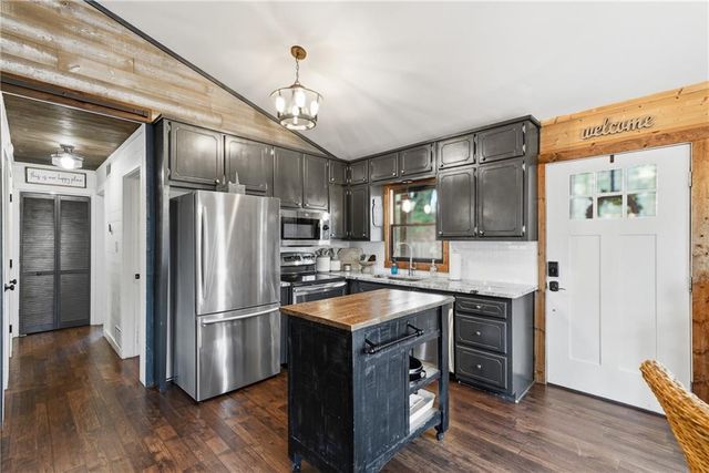 130 Clark Drive, Ellijay, GA 30540