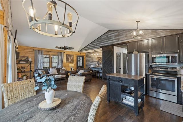 130 Clark Drive, Ellijay, GA 30540