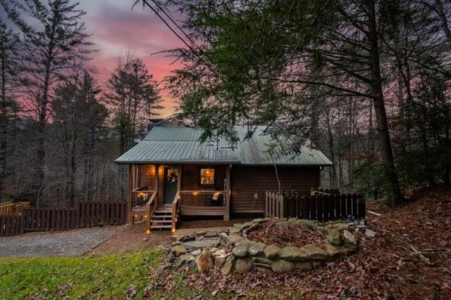130 Clark Drive, Ellijay, GA 30540