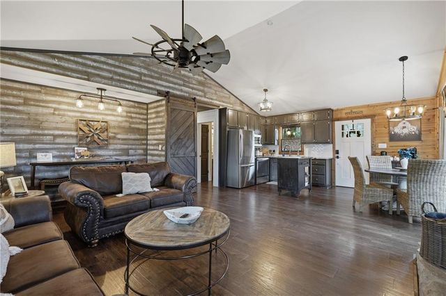 130 Clark Drive, Ellijay, GA 30540