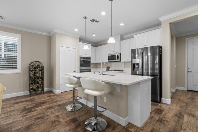 4504 Villa Del Paso Ln, Sacramento, CA 95834