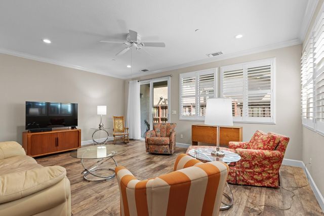 4504 Villa Del Paso Ln, Sacramento, CA 95834