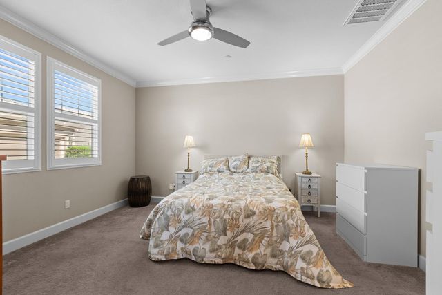 4504 Villa Del Paso Ln, Sacramento, CA 95834