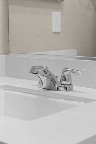 4504 Villa Del Paso Ln, Sacramento, CA 95834