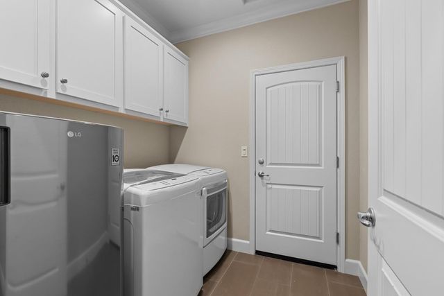 4504 Villa Del Paso Ln, Sacramento, CA 95834