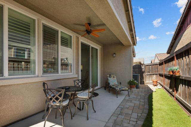 4504 Villa Del Paso Ln, Sacramento, CA 95834