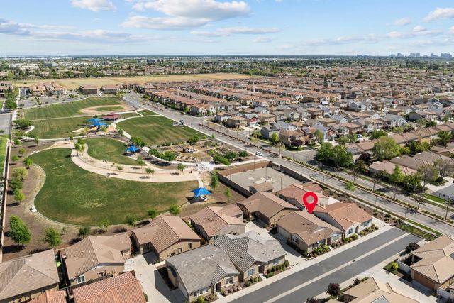 4504 Villa Del Paso Ln, Sacramento, CA 95834