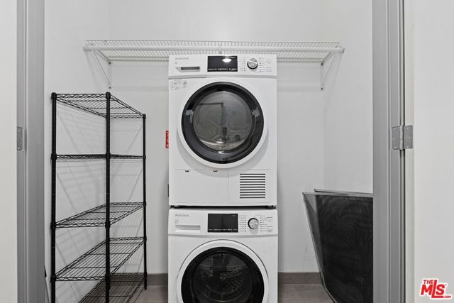 3111 Via Dolce 402, Marina Del Rey, CA 90292