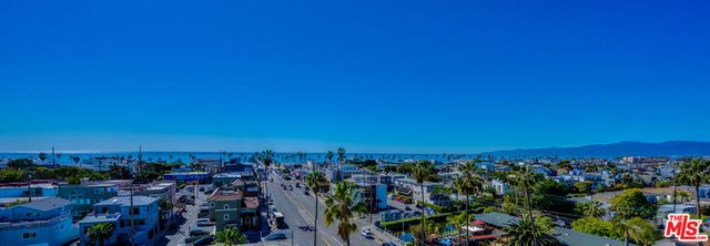 3111 Via Dolce 402, Marina Del Rey, CA 90292