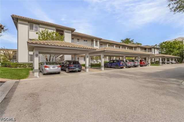 9900 Sunset Cove LN 114, Fort Myers, FL 33919