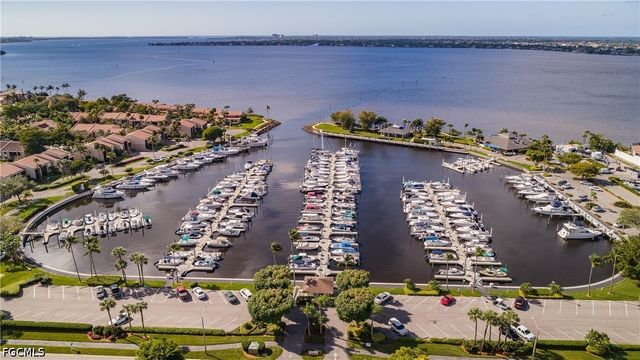 9900 Sunset Cove LN 114, Fort Myers, FL 33919