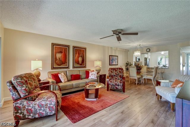 9900 Sunset Cove LN 114, Fort Myers, FL 33919