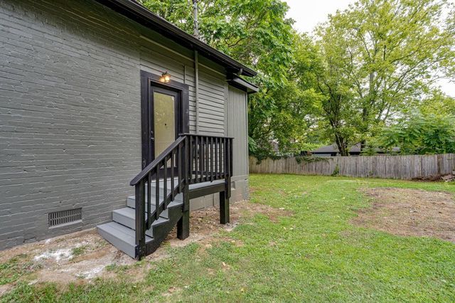 1503 N Chamberlain Avenue, Chattanooga, TN 37406