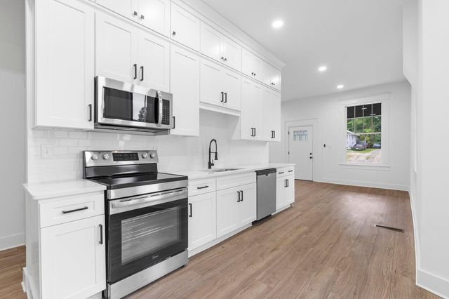 1503 N Chamberlain Avenue, Chattanooga, TN 37406