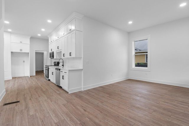 1503 N Chamberlain Avenue, Chattanooga, TN 37406