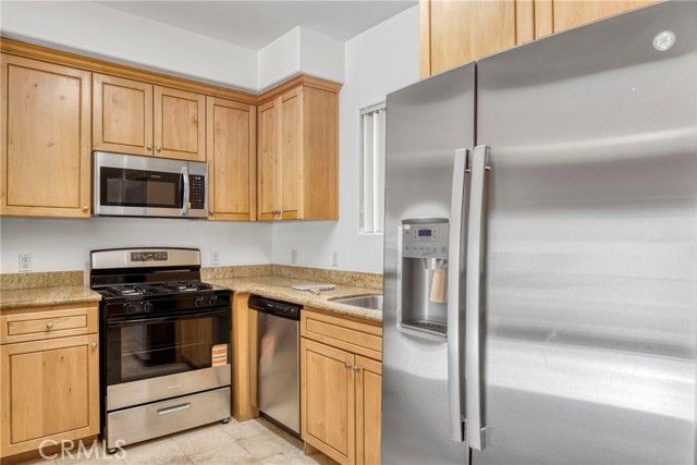 12916 MOORPARK Street 104, Studio City (los Angeles), CA 91406