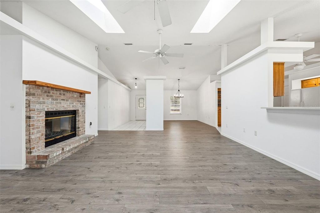 Image 11 of property listing at 36841 RESERVE DRIVE, Eustis, FL 32736