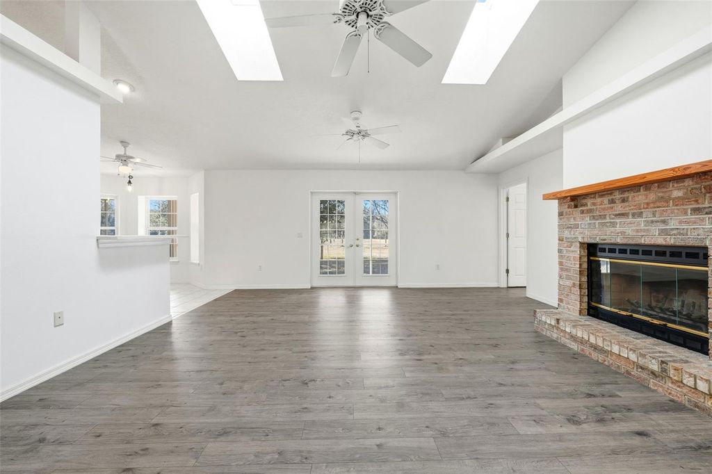 Image 12 of property listing at 36841 RESERVE DRIVE, Eustis, FL 32736